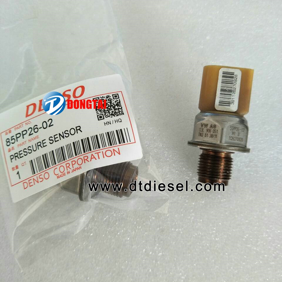 DENSO FUEL PRESSURE SENSOR  85PP26-02