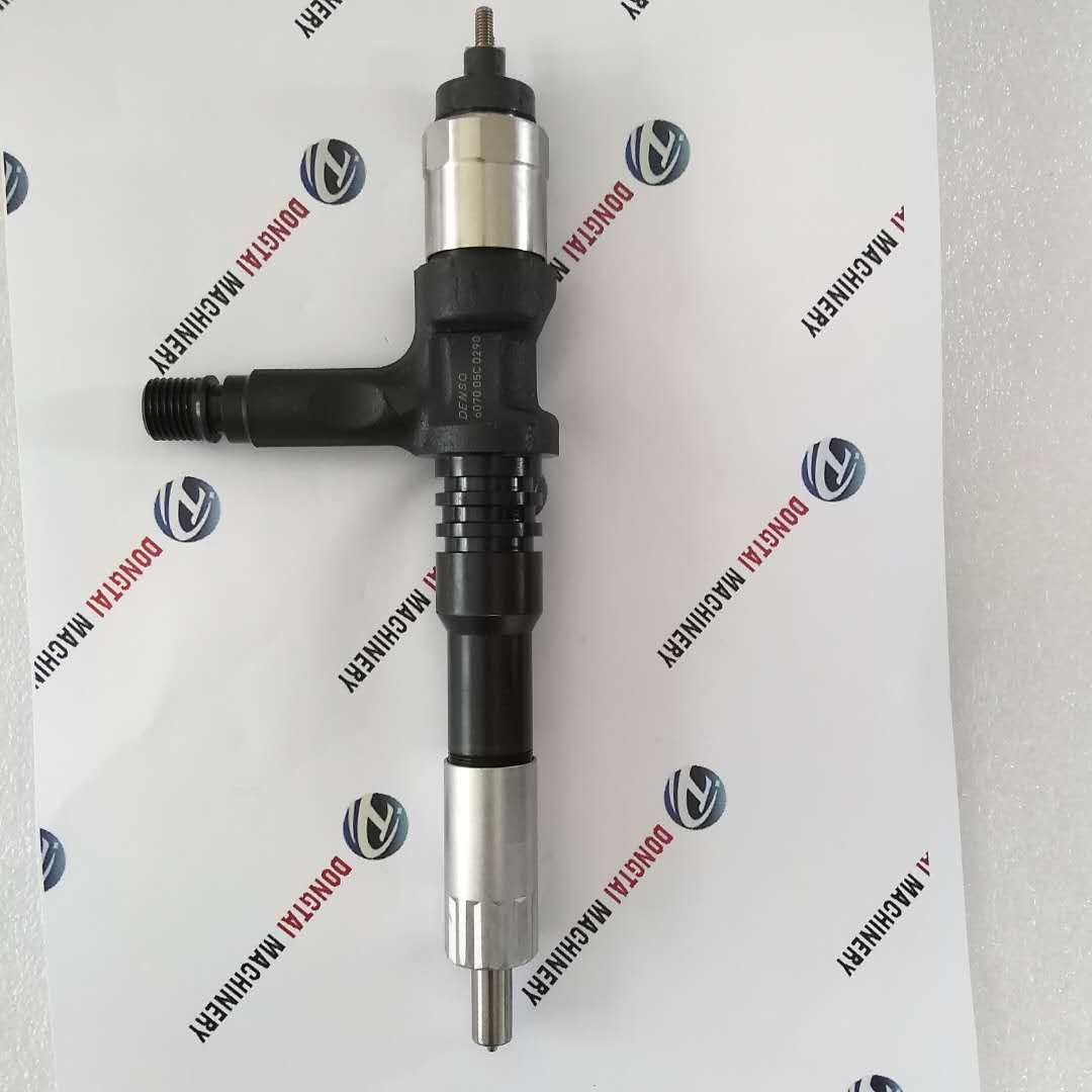 DENSO common rail injector 09500-6070  KOMATSU6251-11-3100 original-USD375