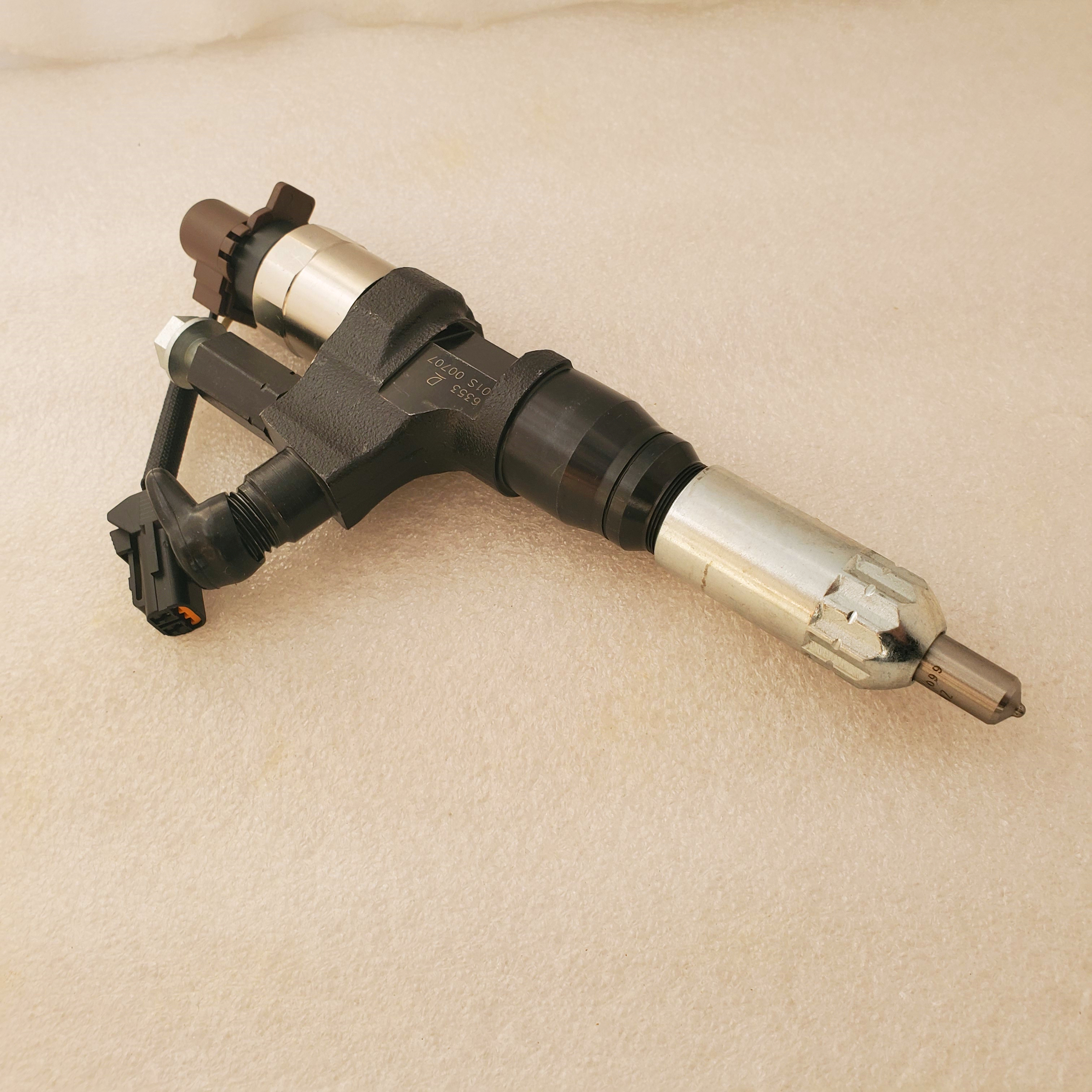 Denso Common Rail Injector 095000-6353 for HINO J05E 23670-E0050,KOBELCO SK200-8,SK260-8