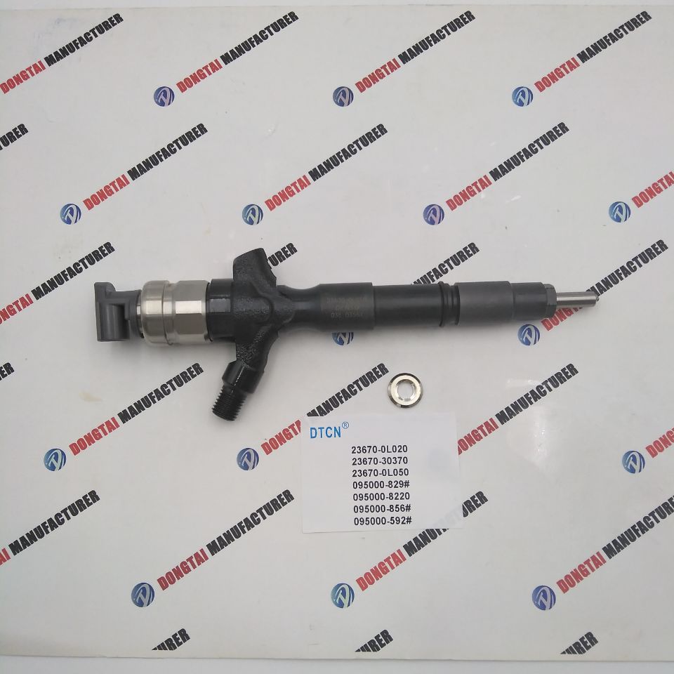 DENSO Common rail Injector 23670-0L020 23670-30370 23670-0L050 095000-829#  095000-8220 095000-856# 095000-592# For TOYOTA Hilux Vigo 1KD-FTV 3.0L