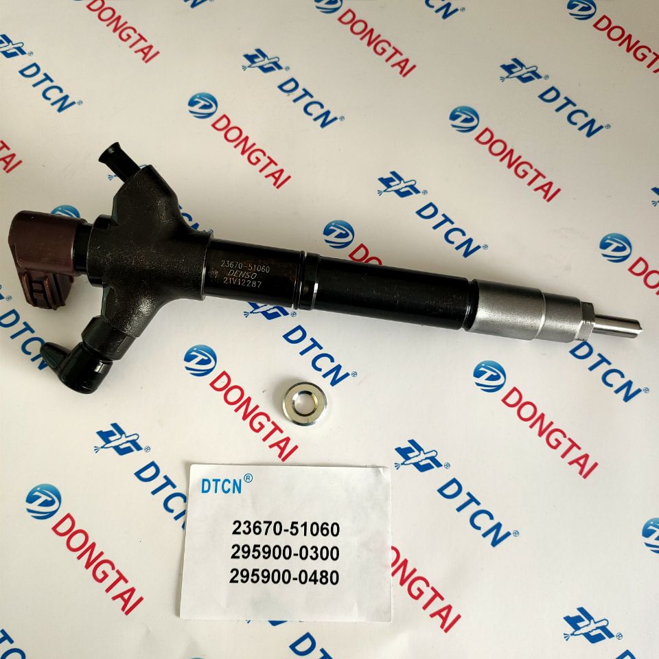 Denso Common Rail Injector 295900-0300/23670-51060/295900-0480